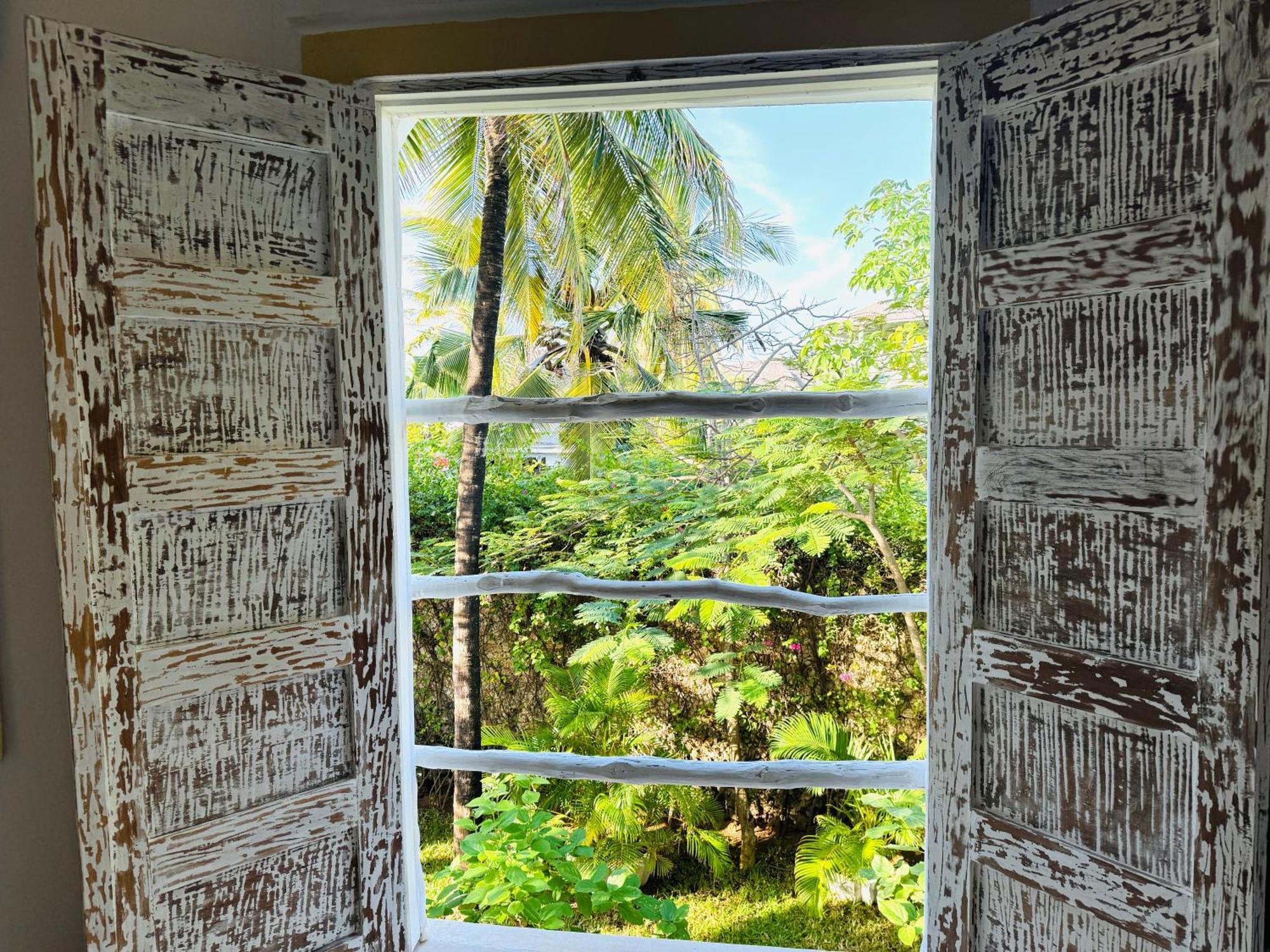 Bed & Breakfast Dream Luxury Watamu